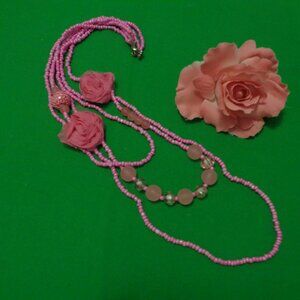 Vintage Styled PRETTY GIRL In PINK New Triple Strands Beads Rose Necklace